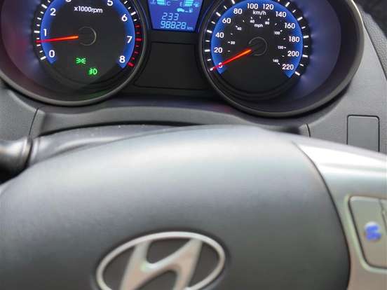 HYUNDAI-IX35-2.0 MPI 4X2 16V GASOLINA 4P AUTOMÁTICO HYUNDAI-IX35-2011