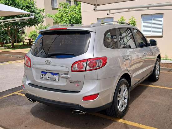 HYUNDAI-SANTA FÉ-3.5 MPFI GLS 7 LUGARES V6 24V 285CV GASOLINA 4P AUTOMÁTICO HYUNDAI-SANTA FÉ-2011