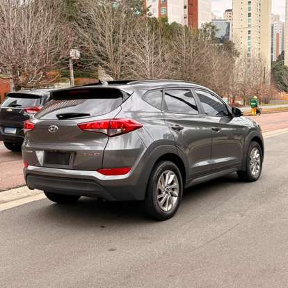 HYUNDAI-TUCSON-2017