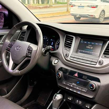 HYUNDAI-TUCSON-2017