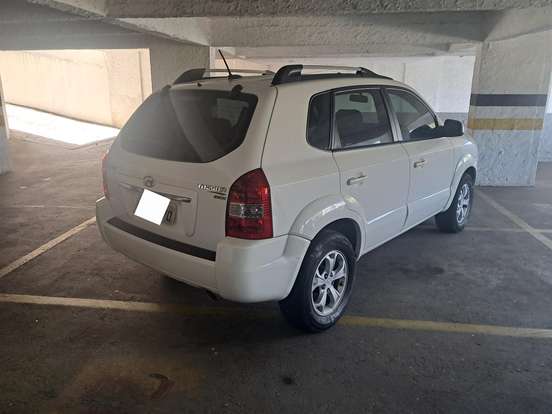 HYUNDAI-TUCSON-2014