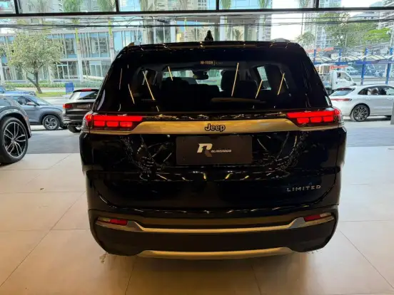 JEEP-COMMANDER-2024