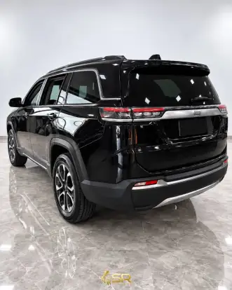 JEEP-COMMANDER-2024