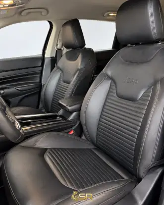 JEEP-COMMANDER-2024