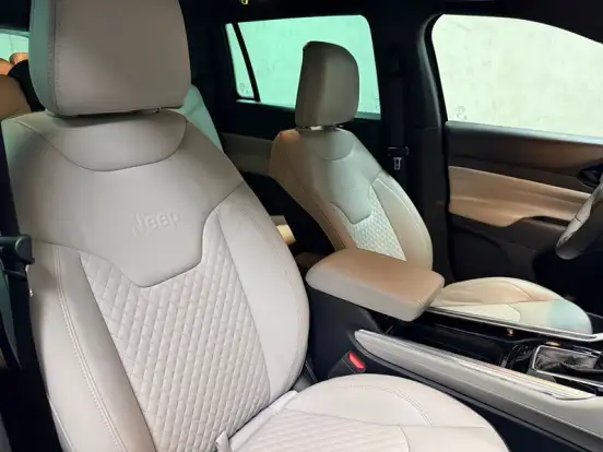 JEEP-COMMANDER-1.3 T270 TURBO FLEX LIMITED AT6 JEEP-COMMANDER-2023