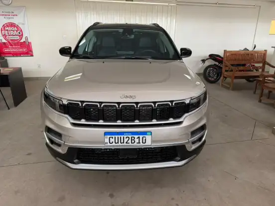 JEEP-COMMANDER-2021