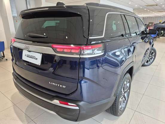 JEEP-COMMANDER-2023