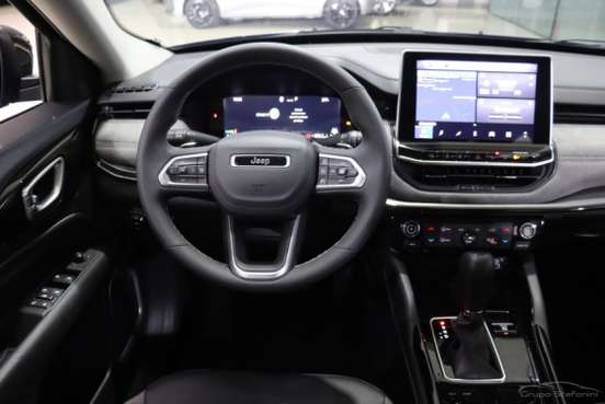 JEEP-COMMANDER-2025