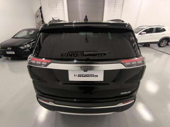 JEEP-COMMANDER-2025
