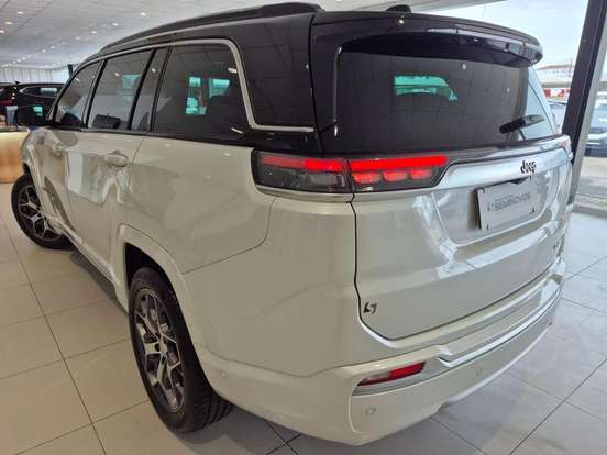 JEEP-COMMANDER-1.3 T270 TURBO FLEX OVERLAND AT6 JEEP-COMMANDER-2024