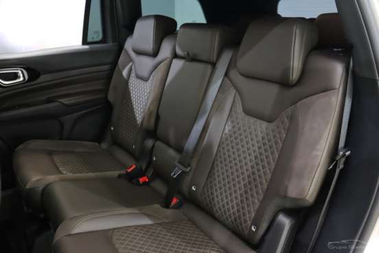 JEEP-COMMANDER-2022