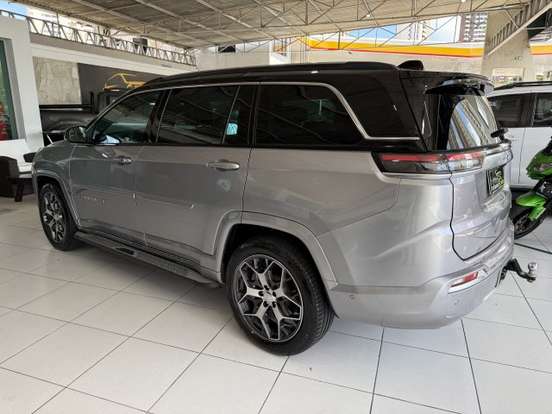 JEEP-COMMANDER-1.3 T270 TURBO FLEX OVERLAND AT6 JEEP-COMMANDER-2022