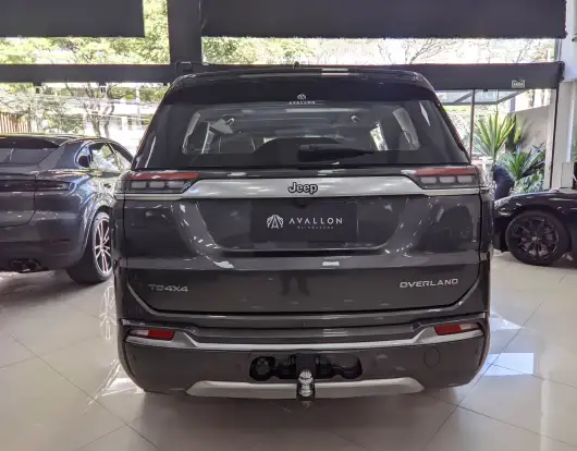 JEEP-COMMANDER-2023