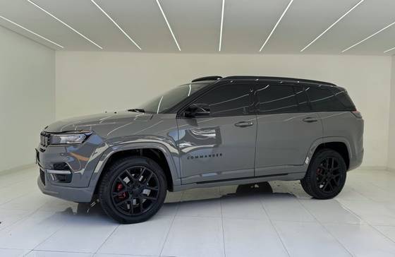 JEEP COMMANDER 2.0 HURRICANE 4 TURBO GASOLINA BLACKHAWK AT9