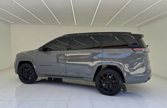 JEEP-COMMANDER-2025