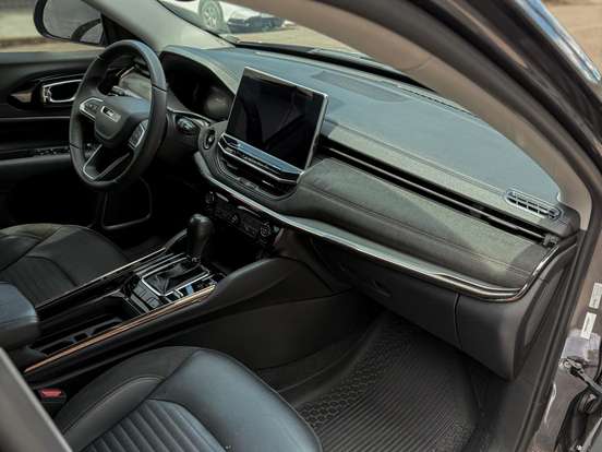 JEEP-COMMANDER-2022