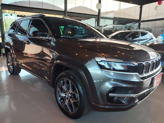 JEEP-COMMANDER-2023
