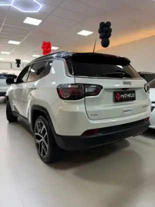 JEEP-COMPASS-2024