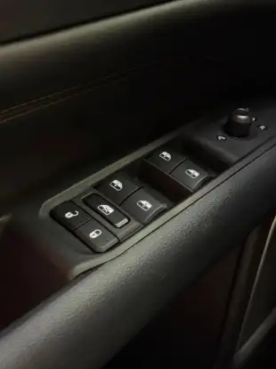 JEEP-COMPASS-2024