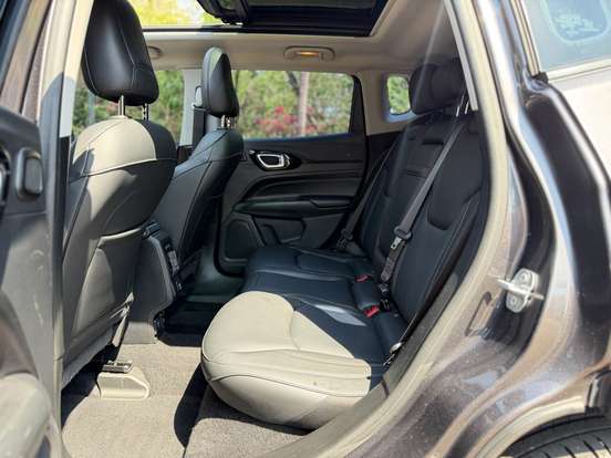 JEEP-COMPASS-1.3 T270 TURBO FLEX LIMITED AT6 JEEP-COMPASS-2021