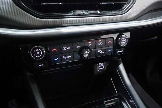 JEEP-COMPASS-1.3 T270 TURBO FLEX LONGITUDE AT6 JEEP-COMPASS-2022