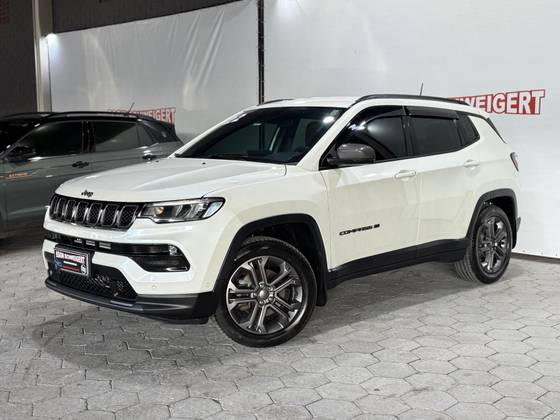 JEEP COMPASS 1.3 T270 TURBO FLEX LONGITUDE AT6