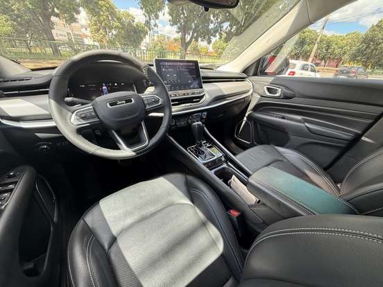 JEEP-COMPASS-2024
