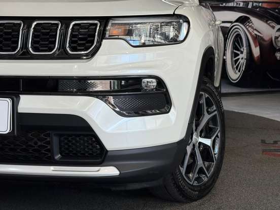 JEEP-COMPASS-2024