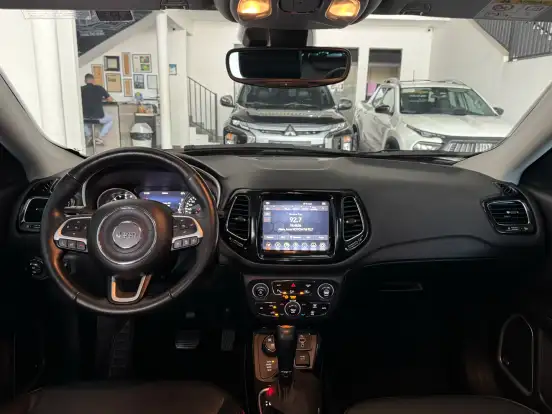 JEEP-COMPASS-2.0 16V DIESEL LIMITED 4X4 AUTOMÁTICO JEEP-COMPASS-2020