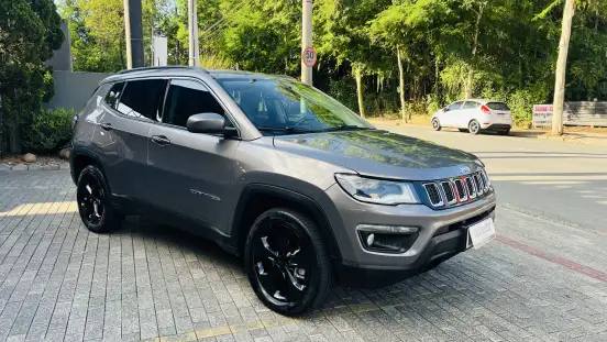 JEEP-COMPASS-2.0 16V DIESEL LONGITUDE 4X4 AUTOMÁTICO JEEP-COMPASS-2018