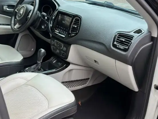 JEEP-COMPASS-2.0 16V FLEX LIMITED AUTOMÁTICO JEEP-COMPASS-2019