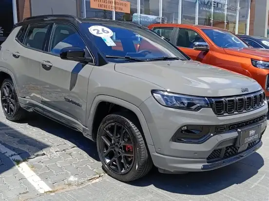 JEEP-COMPASS-2.0 HURRICANE 4 TURBO GASOLINA BLACKHAWK AT9 JEEP-COMPASS-2025