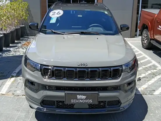 JEEP-COMPASS-2.0 HURRICANE 4 TURBO GASOLINA BLACKHAWK AT9 JEEP-COMPASS-2025