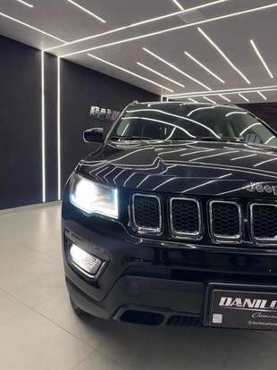 JEEP-COMPASS-2.0 16V DIESEL LONGITUDE 4X4 AUTOMÁTICO JEEP-COMPASS-2020