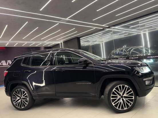 JEEP-COMPASS-2.0 16V DIESEL LONGITUDE 4X4 AUTOMÁTICO JEEP-COMPASS-2020