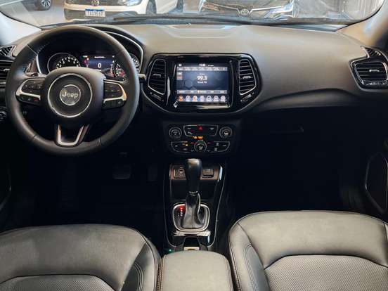 JEEP-COMPASS-2.0 16V FLEX LIMITED AUTOMÁTICO JEEP-COMPASS-2018