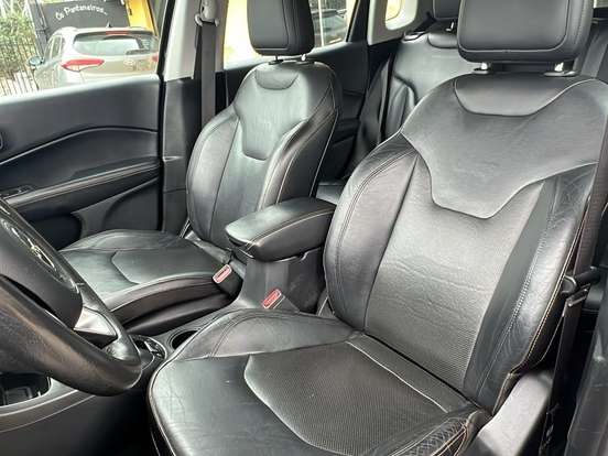 JEEP-COMPASS-2.0 16V FLEX LONGITUDE AUTOMÁTICO JEEP-COMPASS-2017