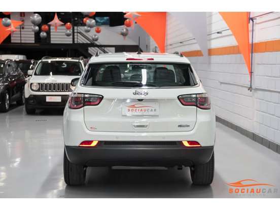 JEEP-COMPASS-2.0 16V FLEX LONGITUDE AUTOMÁTICO JEEP-COMPASS-2018