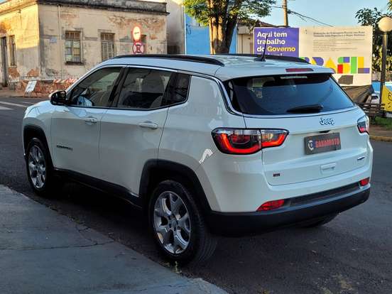JEEP-COMPASS-2.0 16V FLEX LONGITUDE AUTOMÁTICO JEEP-COMPASS-2020
