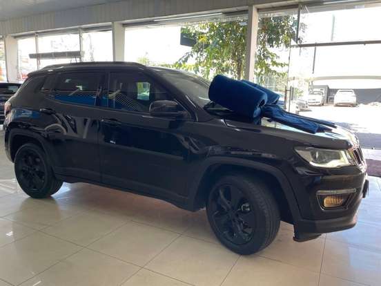 JEEP-COMPASS-2.0 16V FLEX NIGHT EAGLE AUTOMÁTICO JEEP-COMPASS-2017