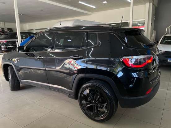 JEEP-COMPASS-2.0 16V FLEX NIGHT EAGLE AUTOMÁTICO JEEP-COMPASS-2017