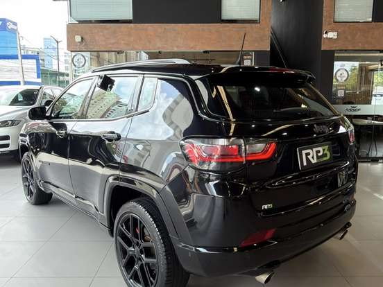 JEEP-COMPASS-2024