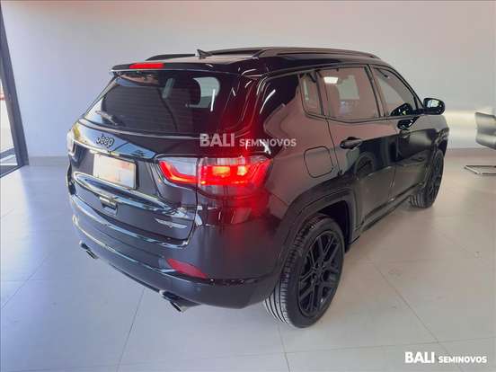 JEEP-COMPASS-2024