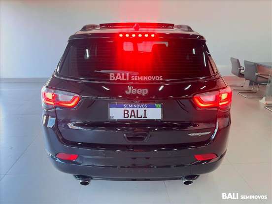 JEEP-COMPASS-2024