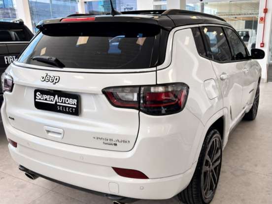 JEEP-COMPASS-2.0 HURRICANE 4 TURBO GASOLINA OVERLAND AT9 JEEP-COMPASS-2024