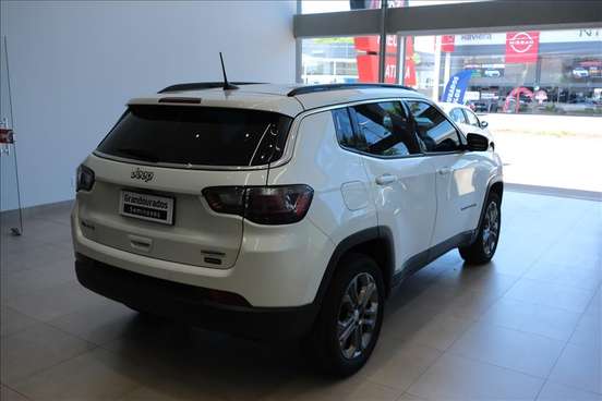 JEEP-COMPASS-2023