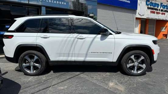 JEEP-GRAND CHEROKEE-2.0 TURBO HÍBRIDO 4XE AT8 JEEP-GRAND CHEROKEE-2024