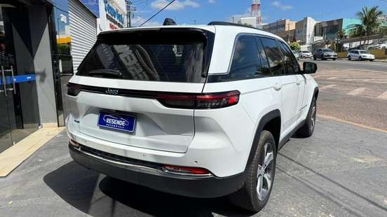 JEEP-GRAND CHEROKEE-2.0 TURBO HÍBRIDO 4XE AT8 JEEP-GRAND CHEROKEE-2024