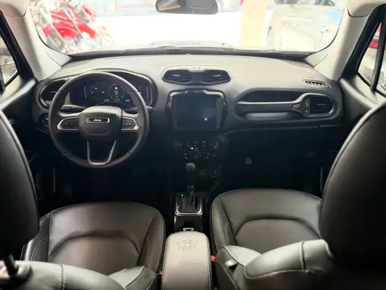 JEEP-RENEGADE-2024