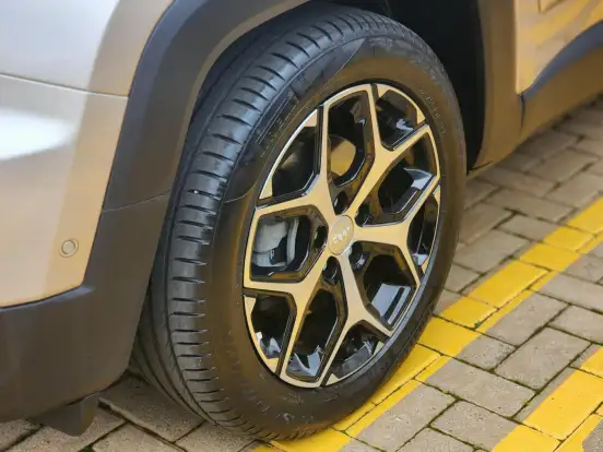JEEP-RENEGADE-2025